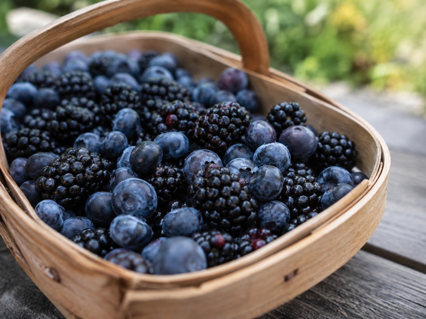 Berries and fruits