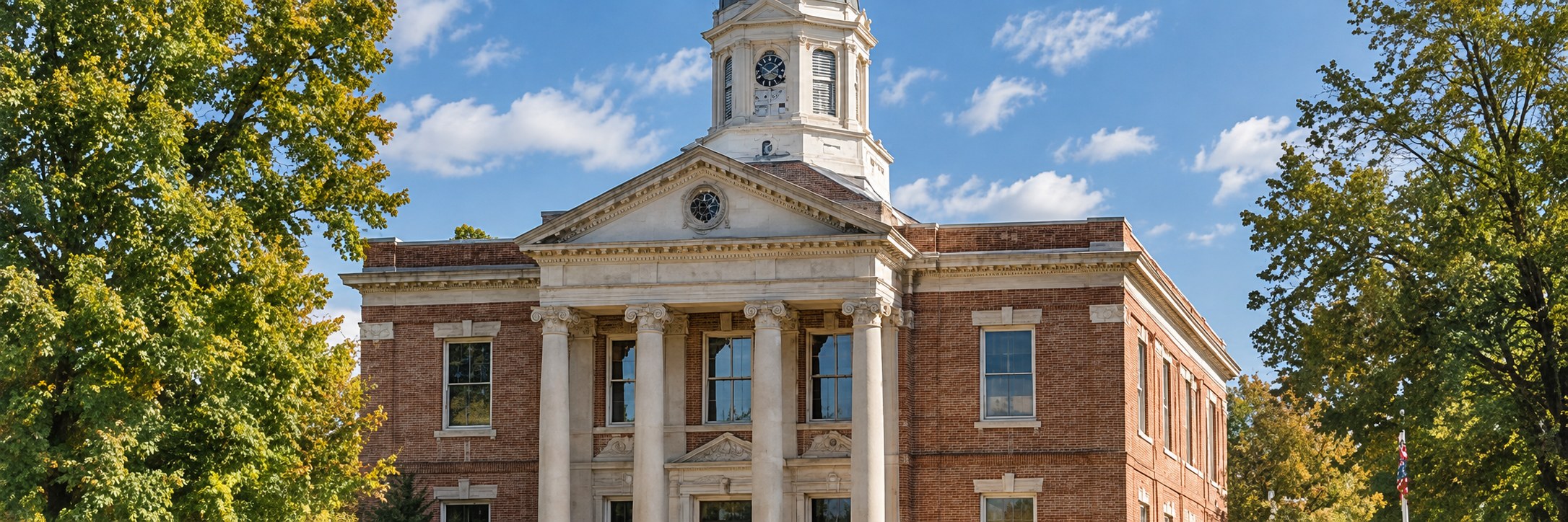 A modest brick county courthouse in the Green Hills region
